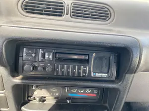 Foto de SISTEMA AUDIO / RADIO CD NISSAN SERENA (C23M) 2.3 Diesel (75 CV / 55 KW)