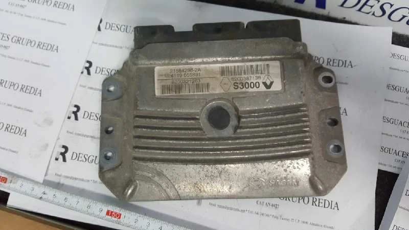 Foto de CENTRALITA MOTOR UCE RENAULT MEGANE II BERLINA 5P referencia 8200387138