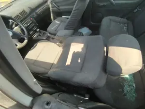 Foto de ASIENTO DELANTERO IZQUIERDO VOLKSWAGEN PASSAT BERLINA (3B3) 1.9 TDI (131 CV / 96 KW)