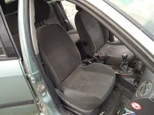 Foto de ASIENTO DELANTERO DERECHO FORD FOCUS FAMILIAR (CAK) 1.8 TDDI Turbodiesel CAT (90 CV / 66 KW)