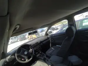 Foto de ASIDERO TECHO DELANTERO IZQUIERDO VOLKSWAGEN PASSAT BERLINA (3B3) 1.9 TDI (131 CV / 96 KW) referencia 3B0857607  FKZ