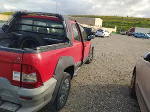 Foto de PILOTO TRASERO DERECHO INTERIOR FIAT STRADA (278) 1.7 Turbodiesel (69 CV / 51 KW)