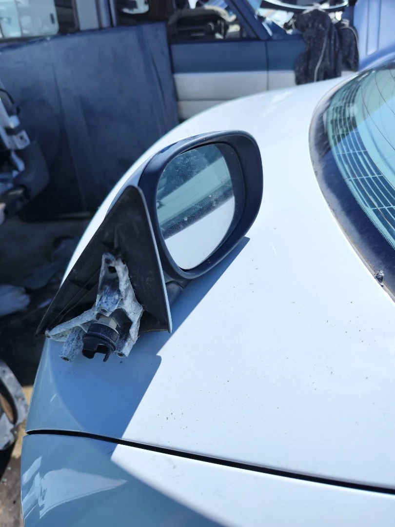 Foto de RETROVISOR DERECHO BMW SERIE 3 BERLINA (E90) 2.0 Turbodiesel CAT (143 CV / 105 KW) referencia 51167189945