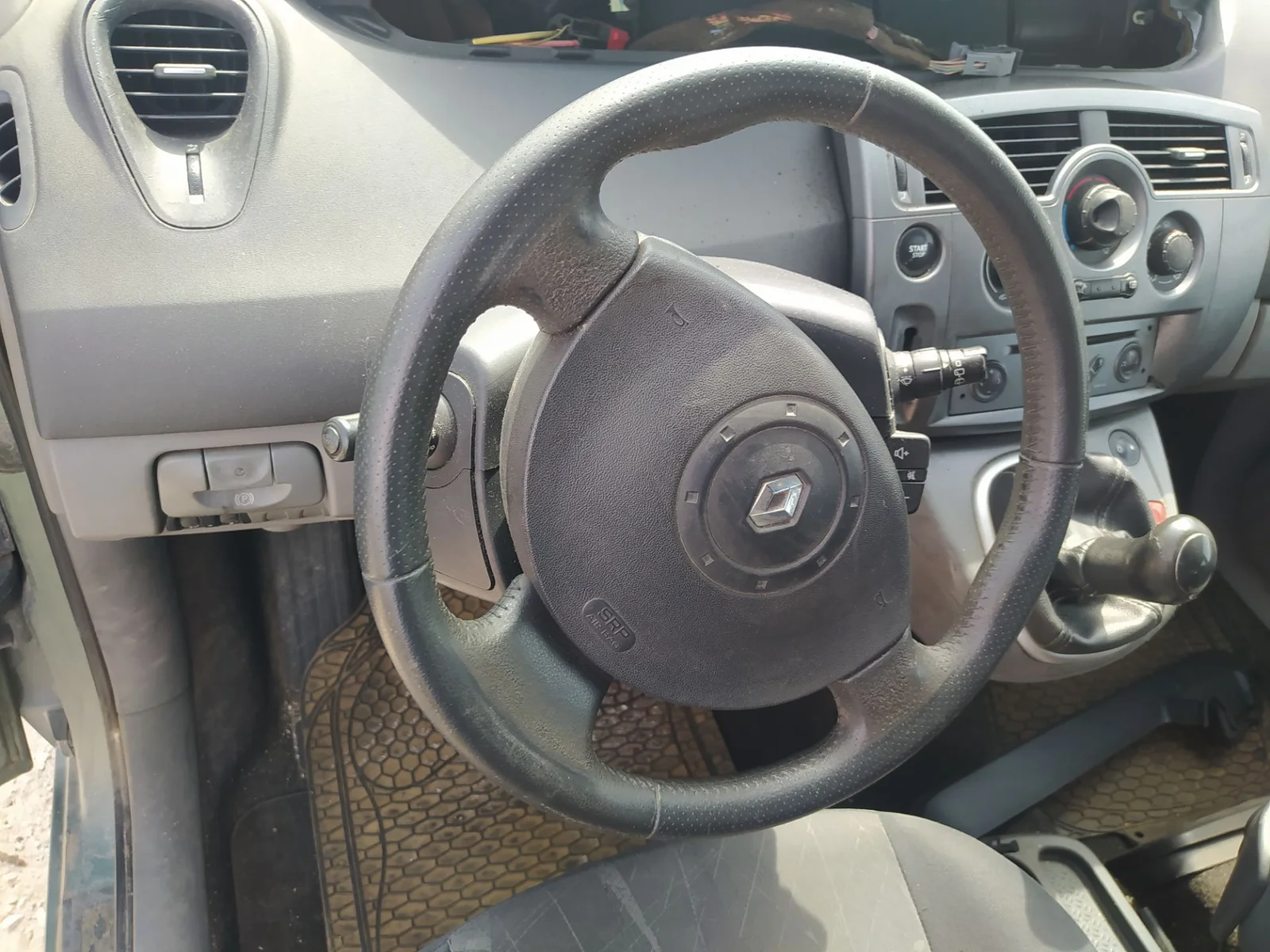 Foto de MANDO LIMPIA RENAULT SCENIC II (JM) 1.5 dCi Diesel (101 CV / 74 KW) referencia 7701057571