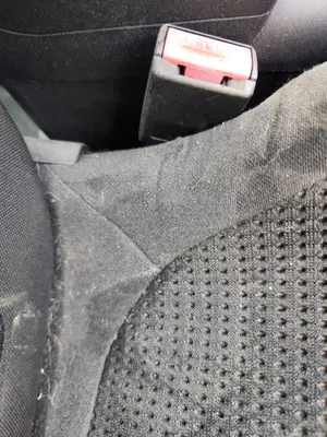 Foto de ENGANCHE CINTURON DELANTERO DERECHO CITROEN C4 BERLINA 1.6 16V HDi (90 CV / 66 KW)
