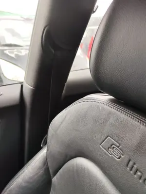 Foto de CINTURON SEGURIDAD DELANTERO DERECHO AUDI A5 COUPE (8T) 2.0 16V TDI (170 CV / 125 KW) referencia 8T0857705B FKZ