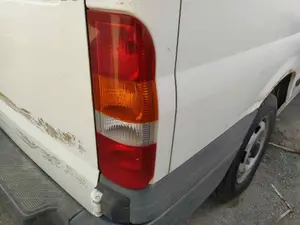Foto de PILOTO TRASERO DERECHO FORD TRANSIT COMBI (FY) 2.0 TD CAT (75 CV / 55 KW) referencia 1205706