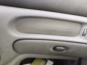 Foto de AIRBAG DELANTERO DERECHO RENAULT SCENIC I (JA...) 1.9 dCi Diesel CAT (102 CV / 75 KW)