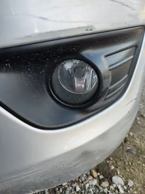 Foto de FARO ANTINIEBLA IZQUIERDO CITROEN C4 BERLINA 1.6 16V HDi FAP (109 CV / 80 KW)