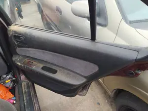 Foto de MANETA INTERIOR TRASERA DERECHA NISSAN MAXIMA QX (A32) 2.0 V6 24V CAT (140 CV / 103 KW)