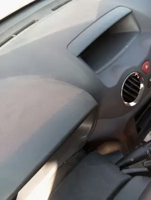 Foto de CONSOLA CENTRAL CITROEN C2 1.4  (73 CV / 54 KW)