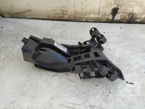 Foto de SOPORTE PARAGOLPES TRASERO PORSCHE MACAN (95BA) referencia 95B807572A