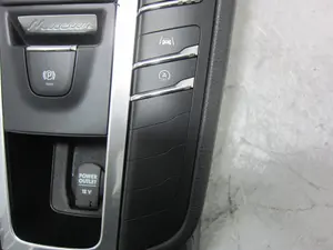 Foto de MANDO MULTIFUNCION PORSCHE MACAN (95BA) referencia 95B907042BQ
