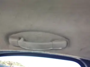Foto de ASIDERO TECHO TRASERO IZQUIERDO CITROEN C3 1.4  (73 CV / 54 KW) referencia 9128P9
