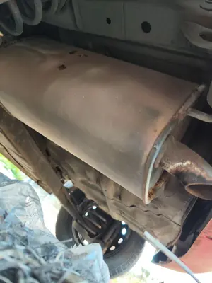 Foto de SILENCIADOR TRASERO CHEVROLET KALOS 1.2 CAT (72 CV / 53 KW) referencia 96536892