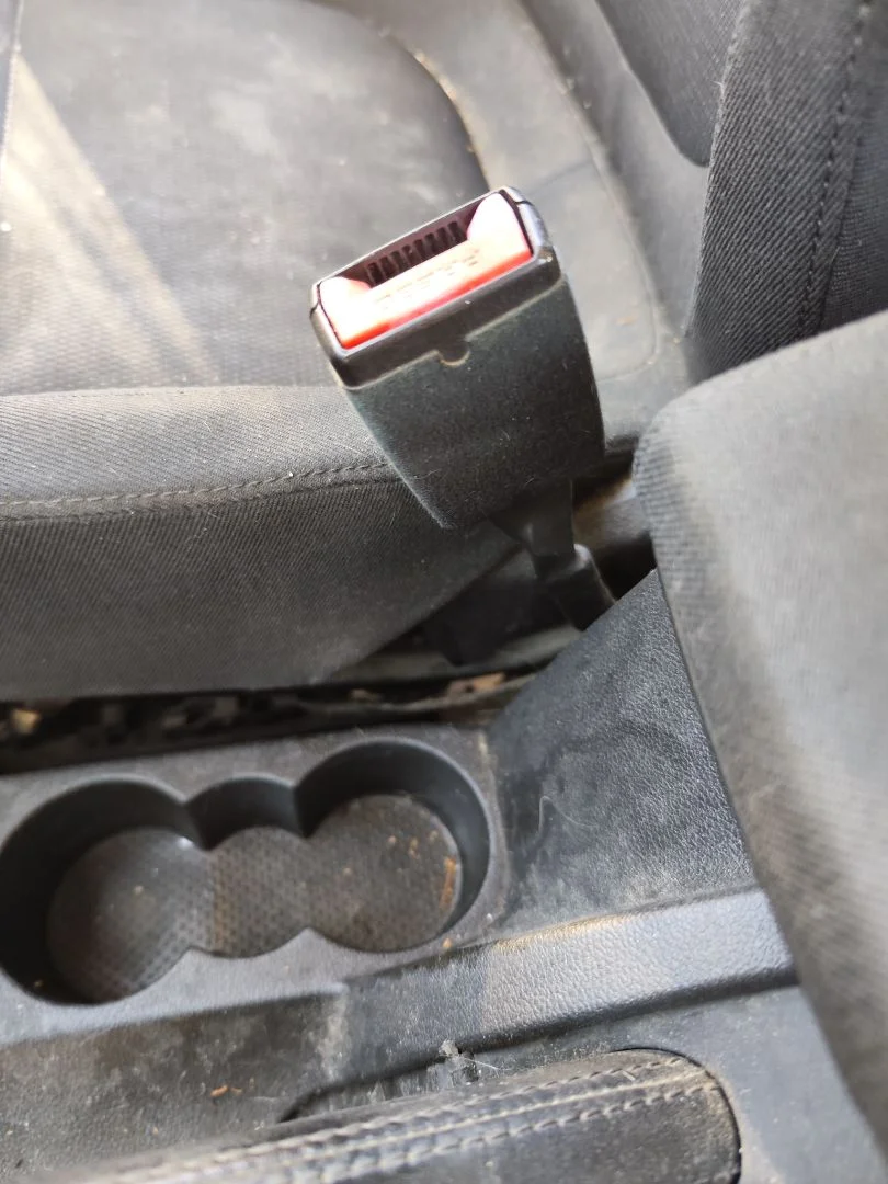 Foto de PRETENSOR AIRBAG DERECHO SKODA YETI (5L)(2009) 2.0 TDI (110 CV / 81 KW)