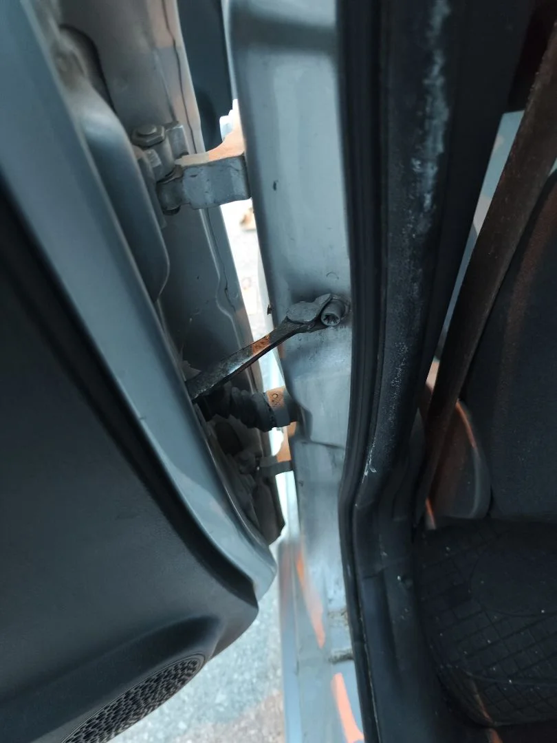 Foto de RETENEDOR PUERTA FIAT II PANDA (169) 1.2 CAT (60 CV / 44 KW)