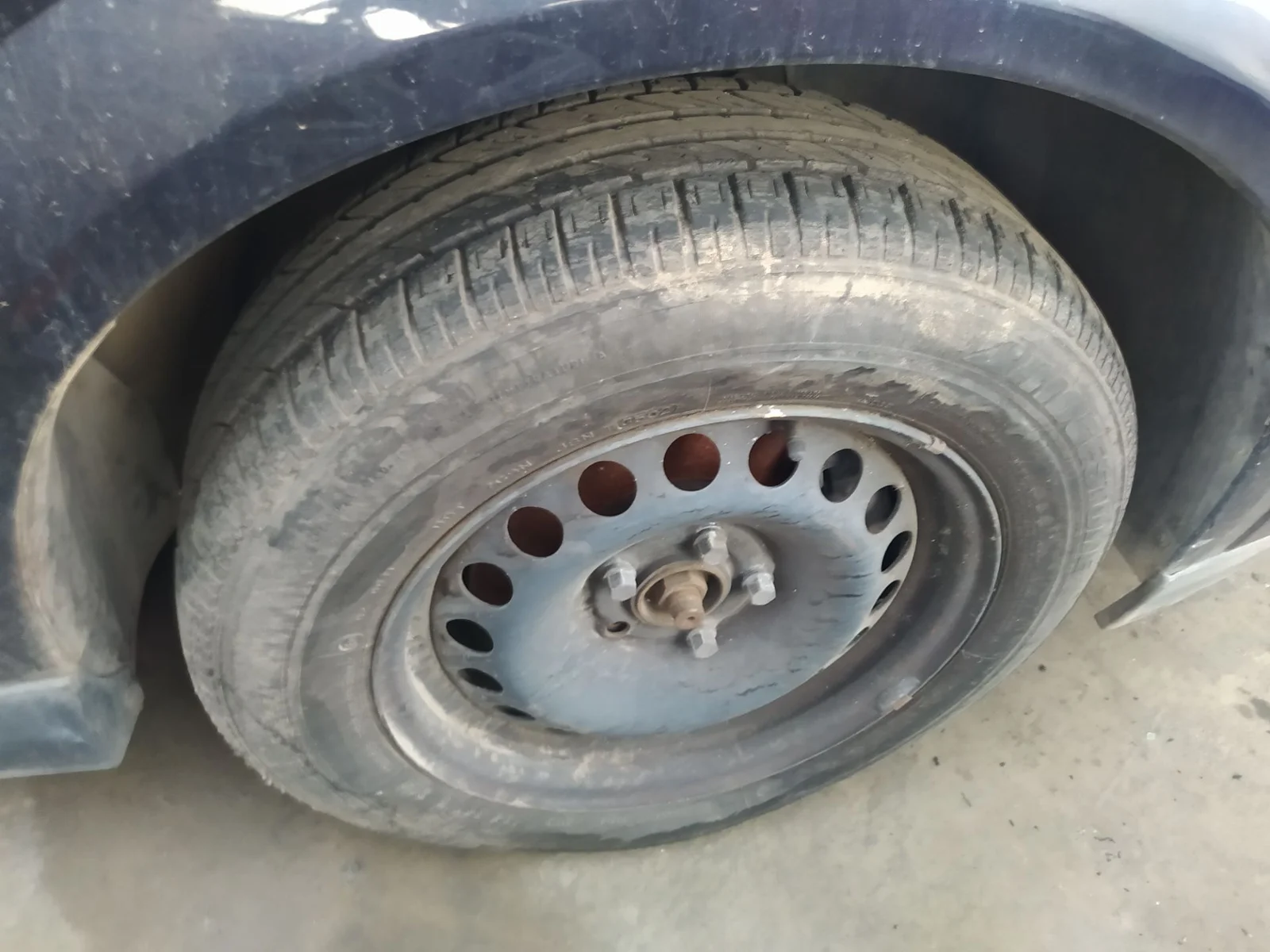 Foto de PASO RUEDA DELANTERO DERECHO OPEL VECTRA C BERLINA 2.0 DTI (101 CV / 74 KW) referencia 13162371