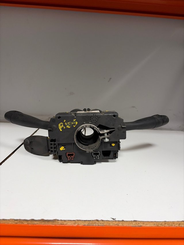 Foto de COM 2000 96533563XT MANDO MULTIFUNCIÓN SIN MARCA SIN MODELO