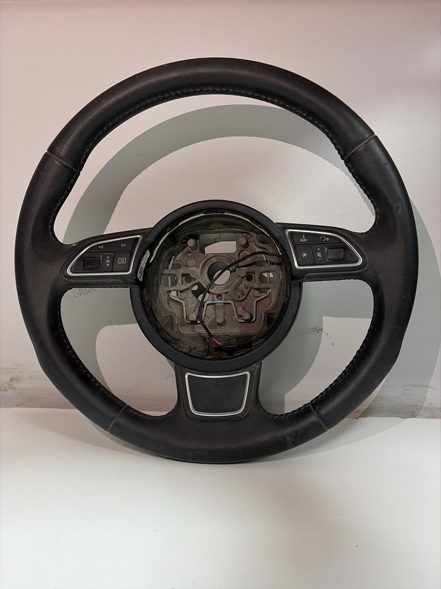 Foto de VOLANTE MULTIFUNCIÓN AUDI A6 4G0419091R AUDI A6