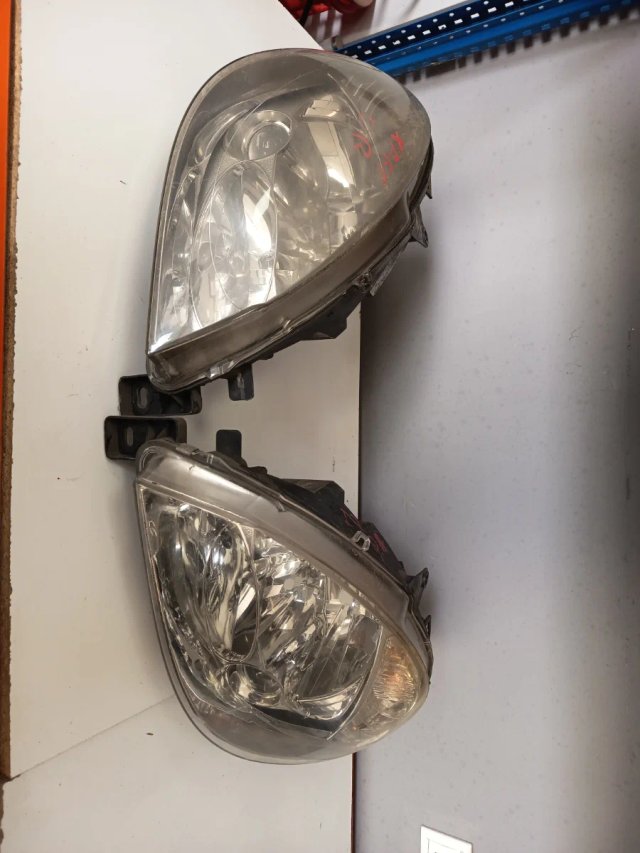 Foto de FAROS CITROEN XSARA 2004 CITROEN XSARA