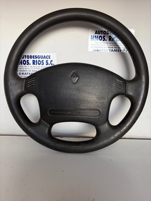 Foto de VOLANTE RENAULT LAGUNA I Y II RENAULT LAGUNA