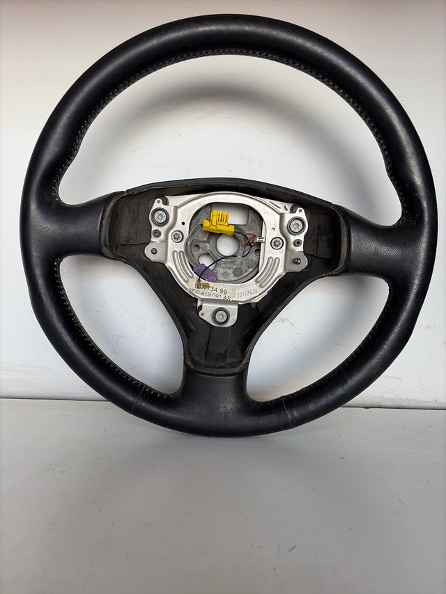 Foto de VOLANTE AUDI A3 NEGRO AUDI A3