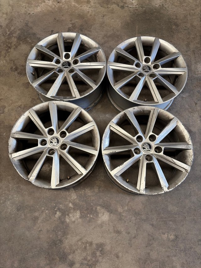Foto de LLANTAS SKODA OCTAVIA 17” SKODA OCTAVIA