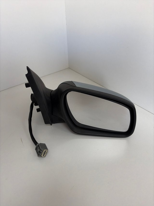 Foto de RETROVISOR FORD FOCUS DERECHO FORD FOCUS