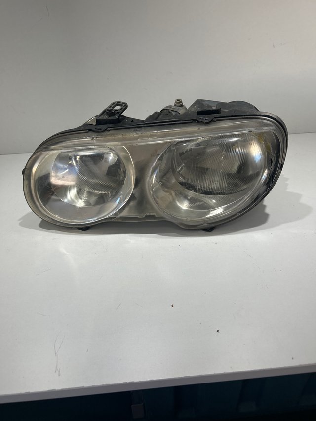 Foto de FARO ROVER MG ZR 25 99/04 XBC104970 MG ZR 25 99