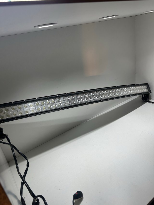 Foto de BARRA LED CURVA TODOTERRENO SIN MARCA SIN MODELO