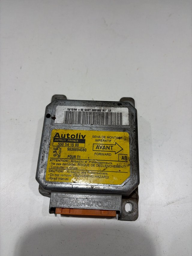 Foto de CENTRALITA PEUGEOT 306 RF AUTOLIV 9636894080 PEUGEOT 306