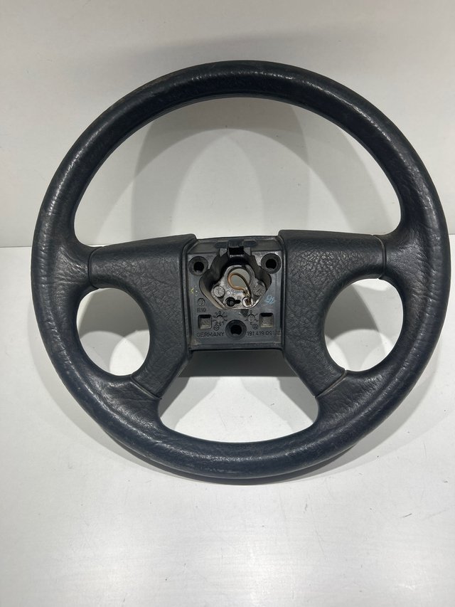 Foto de VOLANTE GOLF II RF:321419660 SIN MARCA SIN MODELO