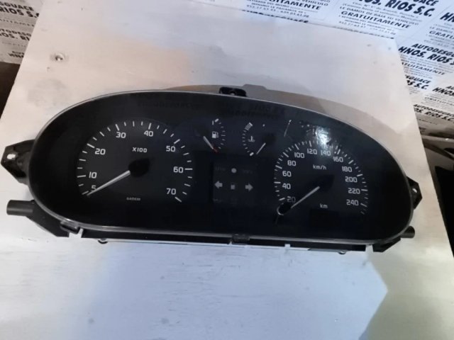 Foto de CUADRO INSTRUMENTOS RENAULT SCENIC 4X4 1900 DCI RENAULT SCENIC