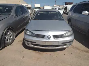 RENAULT LAGUNA (B56) foto 1