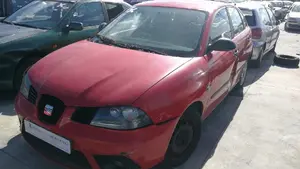 SEAT IBIZA (6L1) foto 1