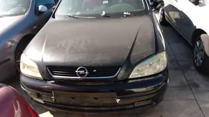 OPEL ASTRA G BERLINA foto 1