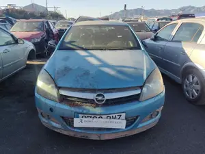 OPEL ASTRA H GTC foto 1