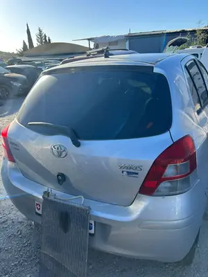 TOYOTA YARIS (KSP9/SCP9/NLP9) foto 5