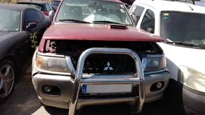 MITSUBISHI MONTERO (V60/V70) foto 1
