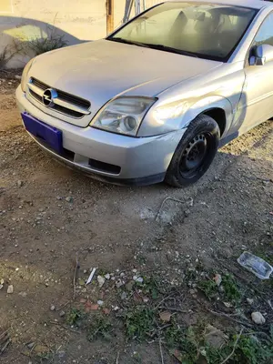 OPEL VECTRA C BERLINA foto 1