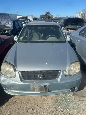 HYUNDAI ACCENT (LC) foto 1