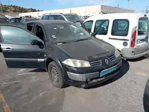 RENAULT MEGANE II BERLINA 5P foto 1