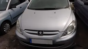 PEUGEOT 307 BERLINA (S2) foto 1