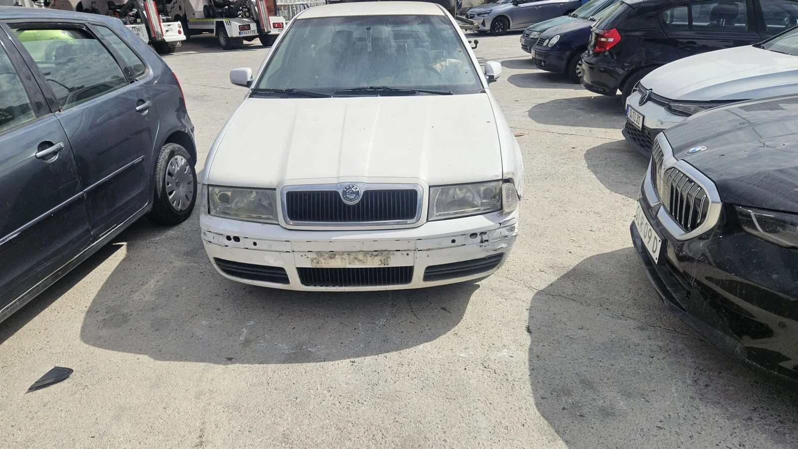 SKODA OCTAVIA BERLINA (1U2)