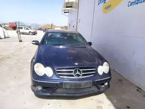 MERCEDES-BENZ CLK (BM 209) COUPE foto 1