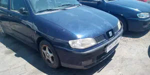 SEAT CORDOBA VARIO (6K5) foto 2
