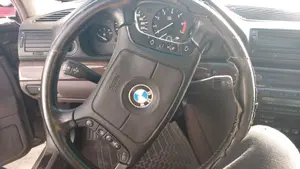 BMW SERIE 7 (E38) foto 12