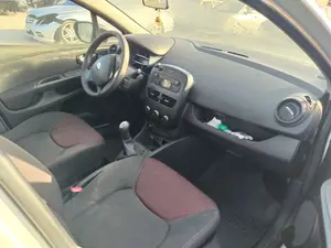 RENAULT CLIO IV foto 5