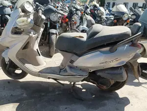 KYMCO GRAND DINK foto 4